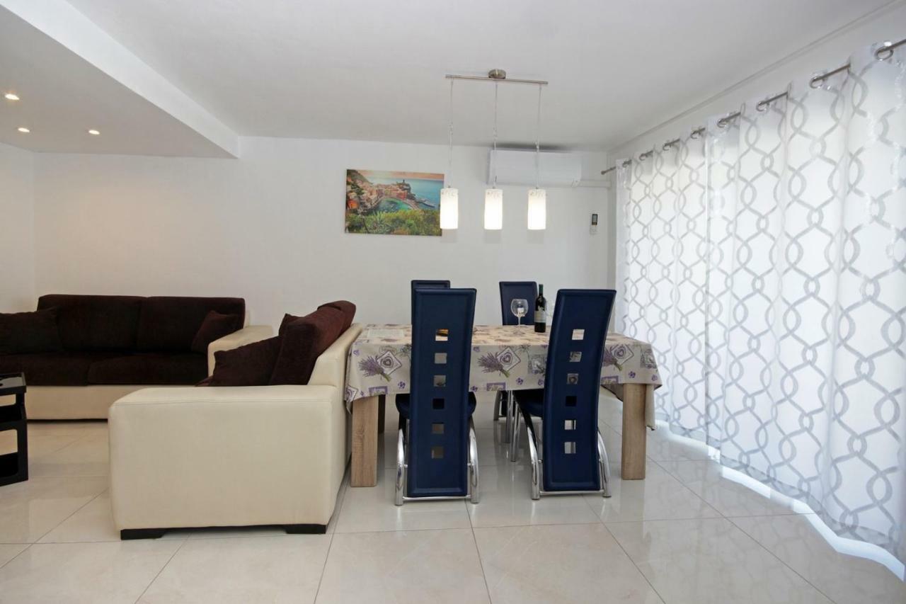 Apartment Alet Пула Екстер'єр фото