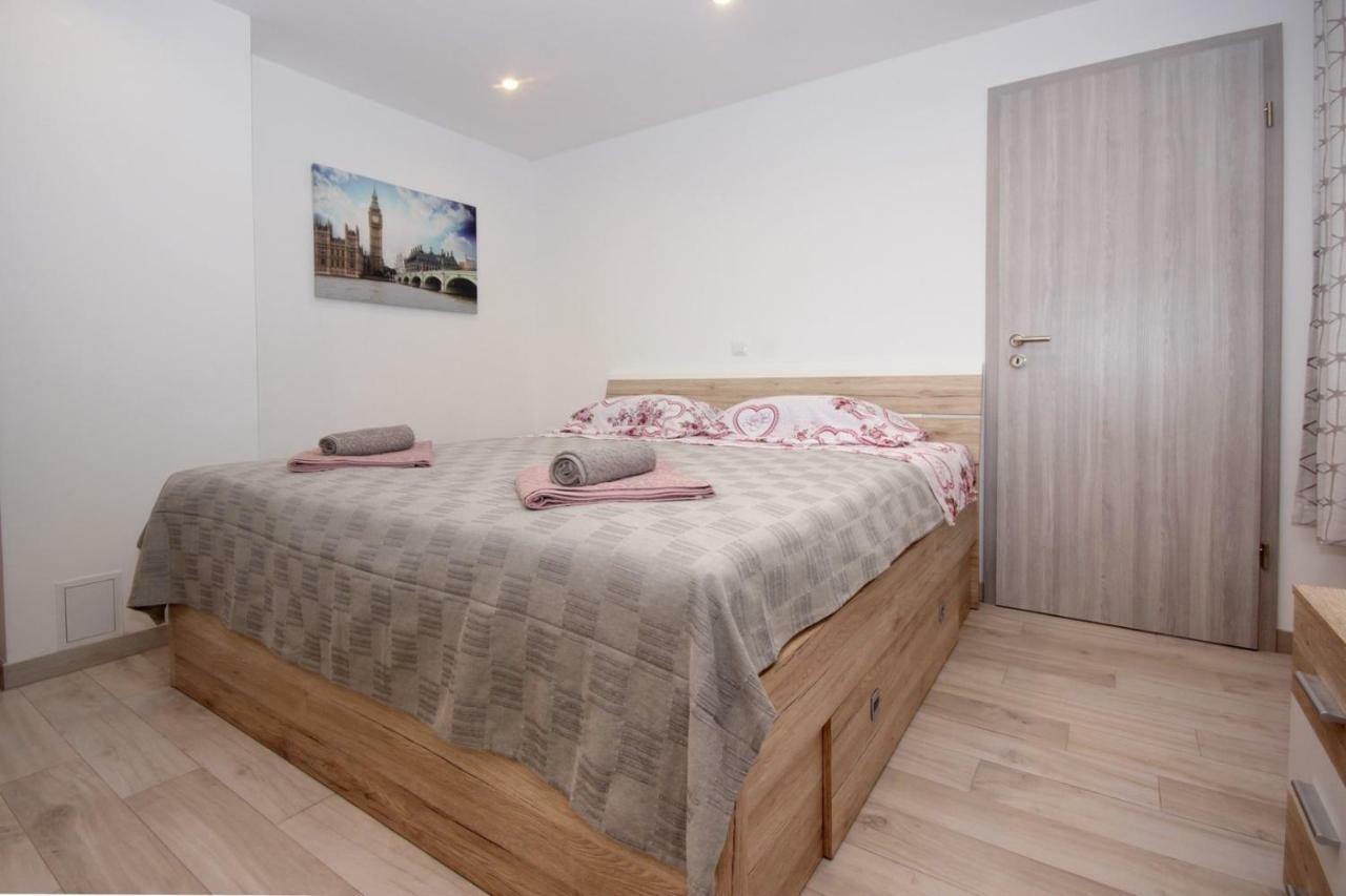 Apartment Alet Пула Екстер'єр фото